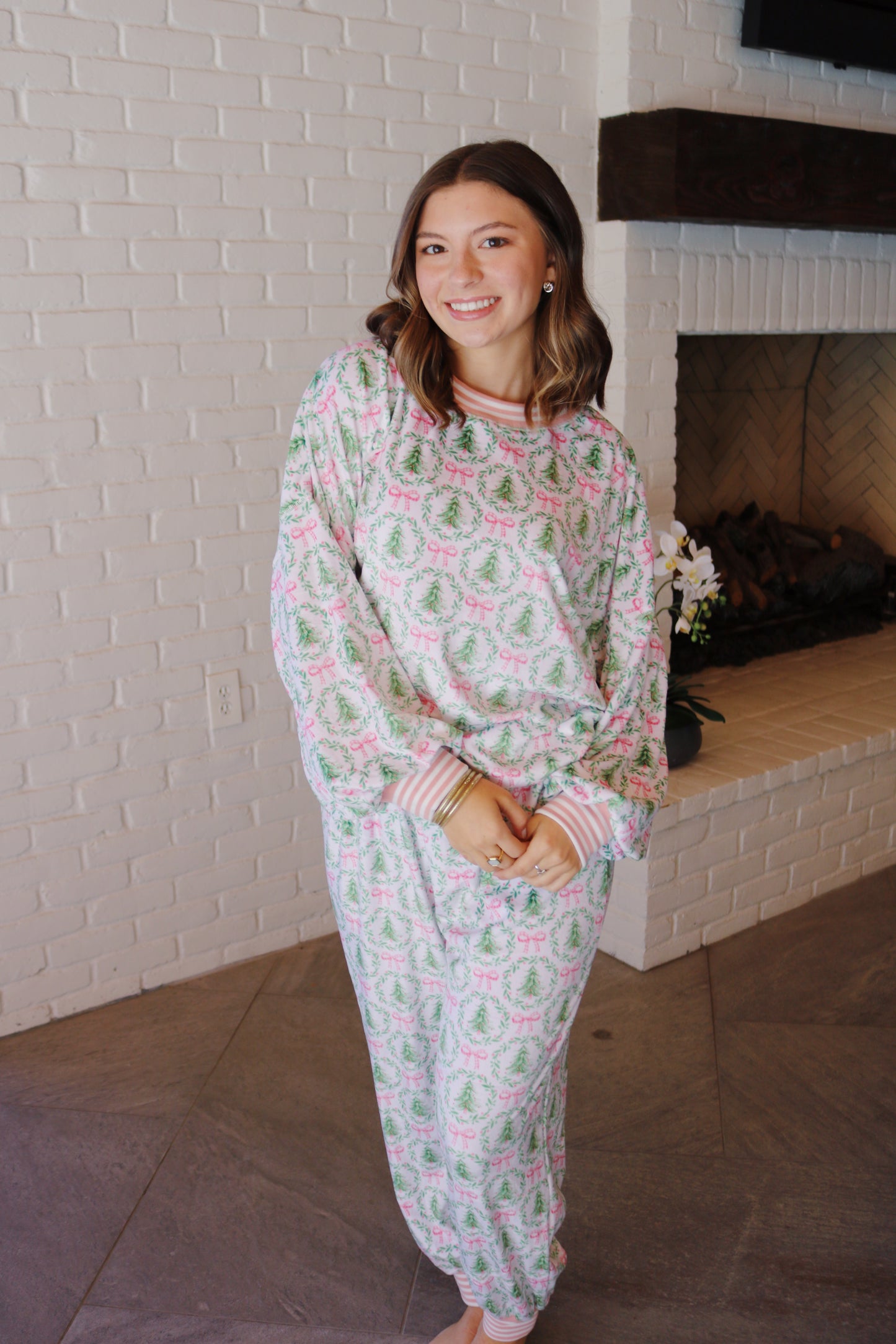 Wreath and Bow Pajama Set